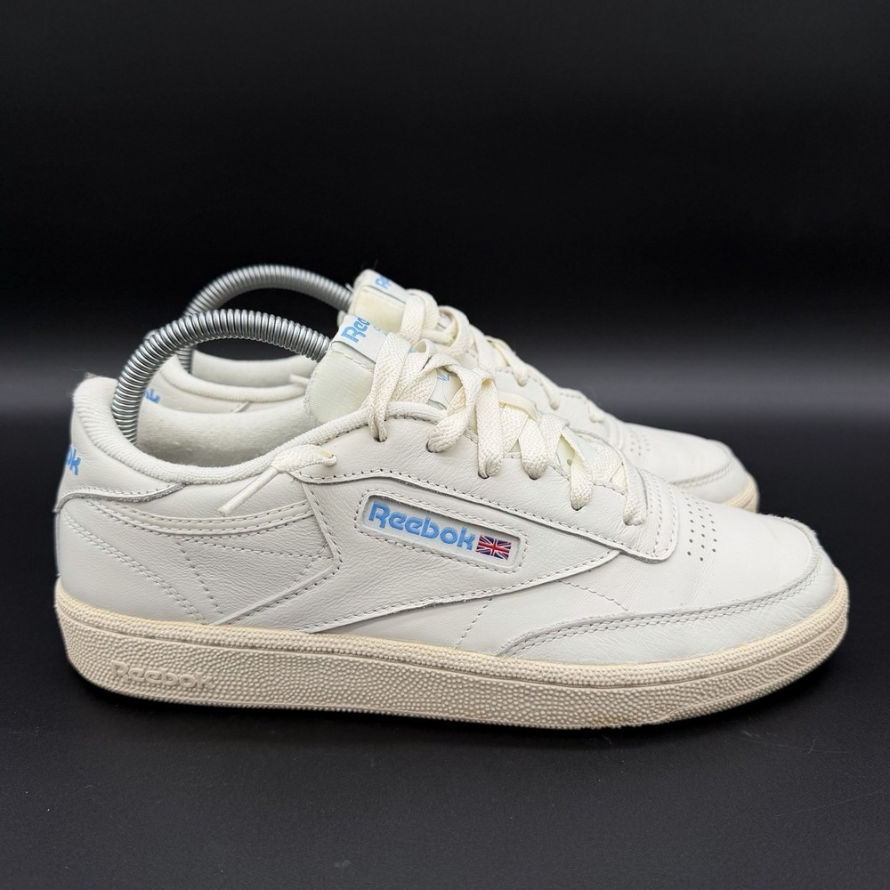 Reebok Classic Men's Size 9.5 White Leather Shoes Baby Blue
